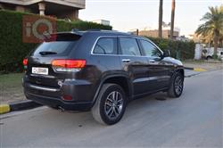 جیپ گراند شیرۆکی